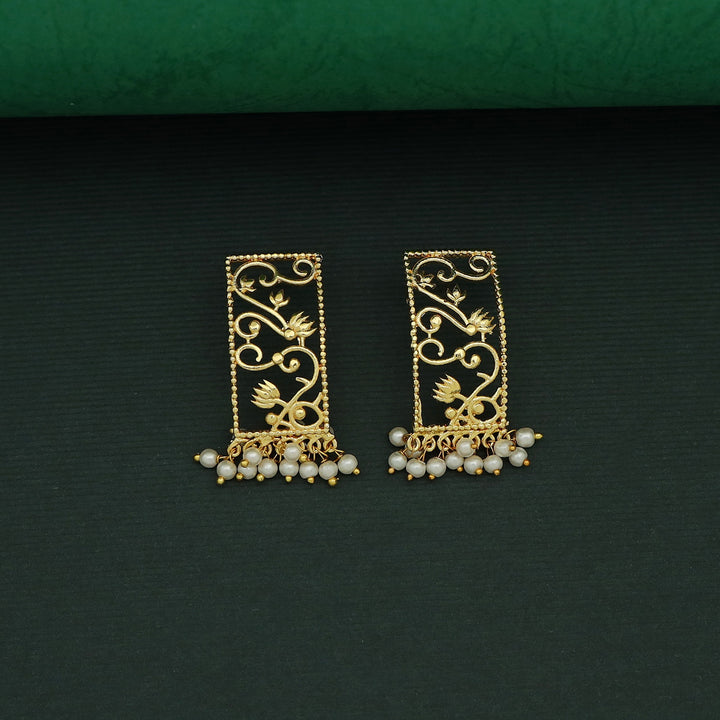 Tamasa Rectangle Filigree Cluster Pearl Choker With Earring