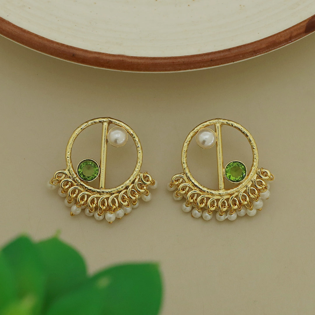 Golden Hammered Circle Cluster Pearl Glossy Stone Earring