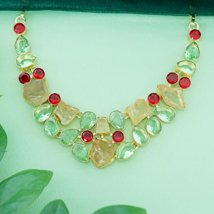 Suksha Neckpiece