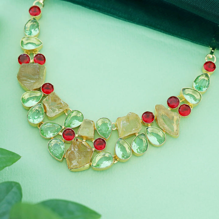 Suksha Neckpiece