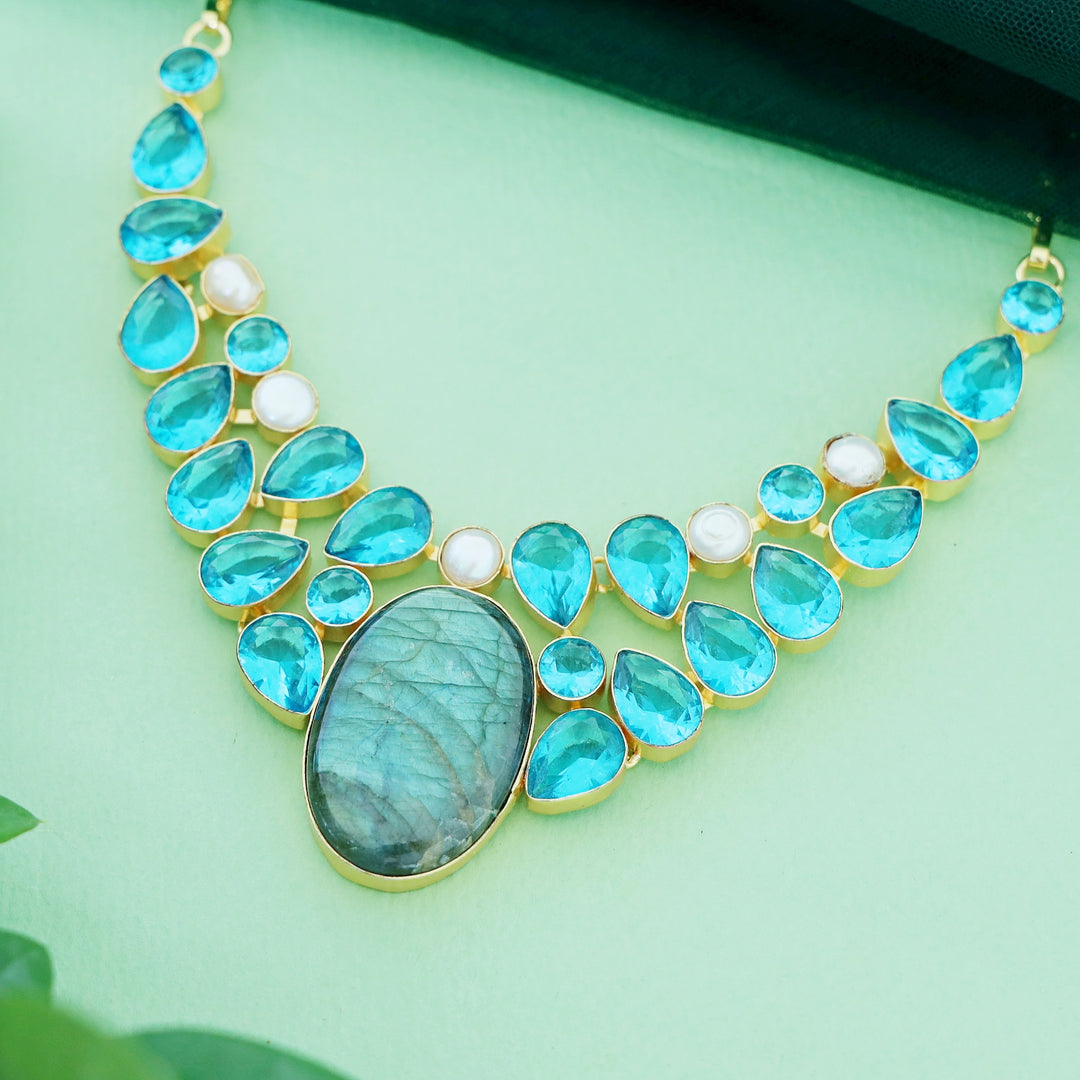 Saleena Neckpiece