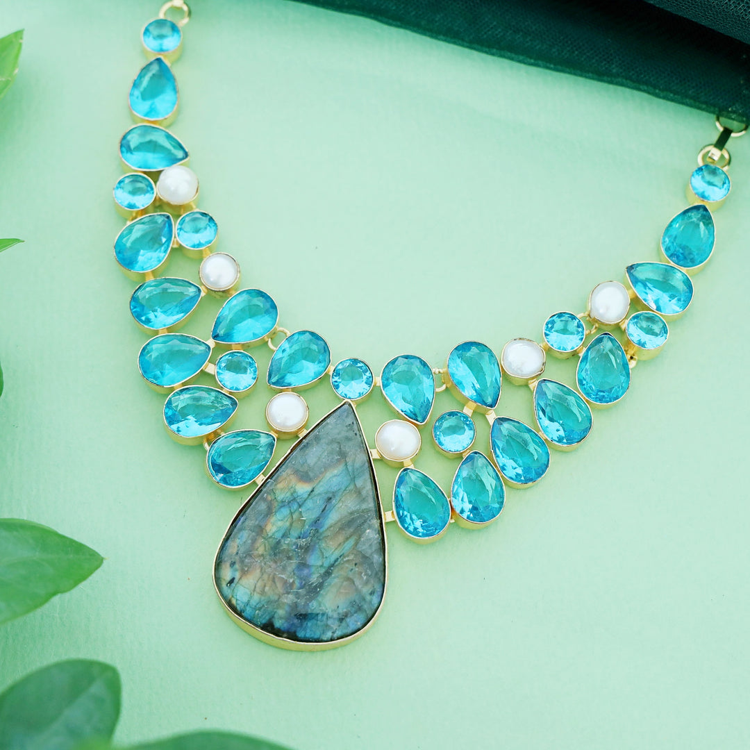 Kadisha Neckpiece