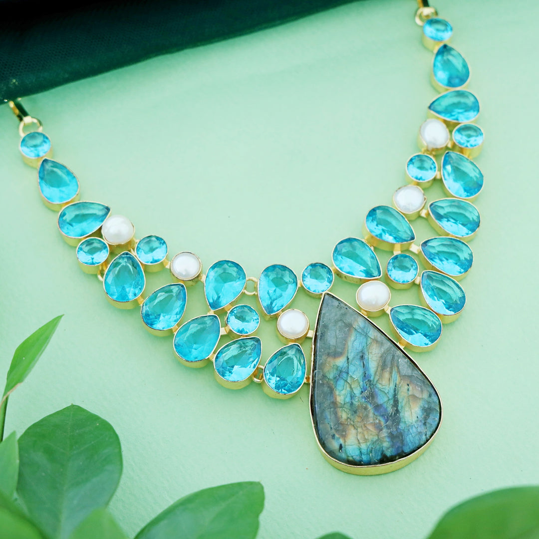 Kadisha Neckpiece