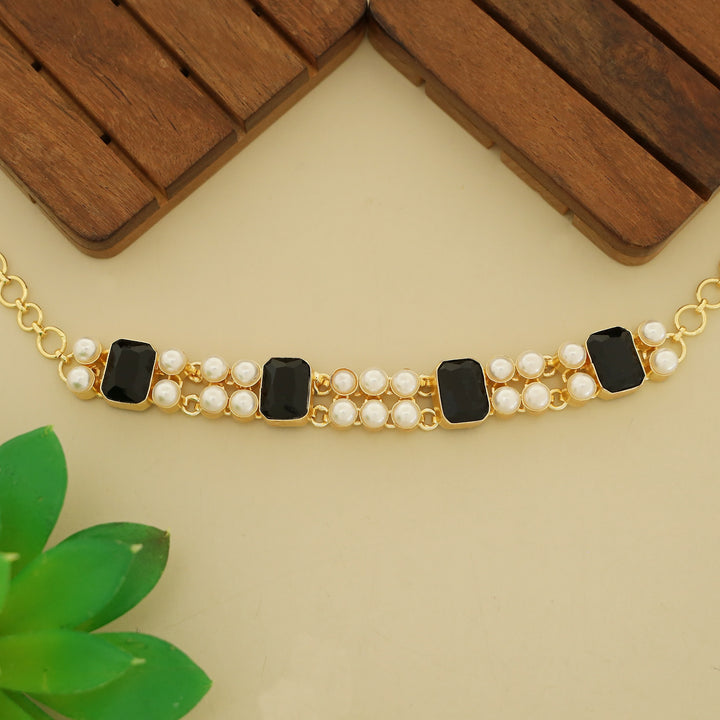 Aphros Pearl Rectangle Glossy Stone Choker