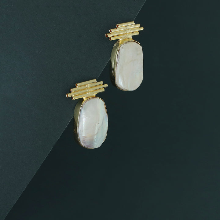 Lasiya Real Baroque Golden Sticky Lines Earring