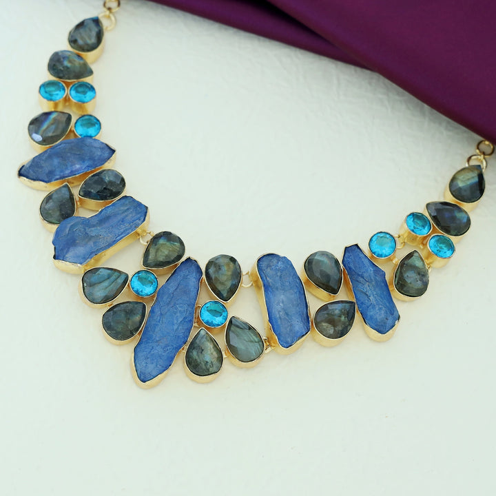 Nithiya Neckpiece