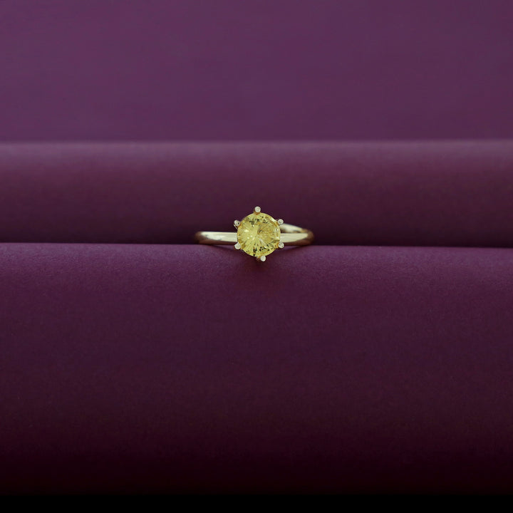 Dorothy Claw Glossy Round Ring