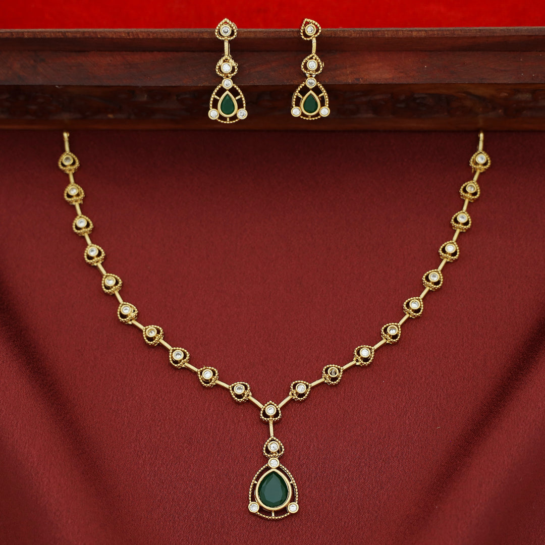 Lailana Rain Drop Stone Short Neckpiece with Earring