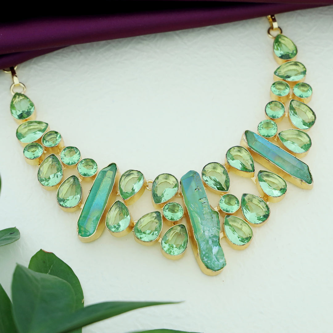 Lesra Neckpiece