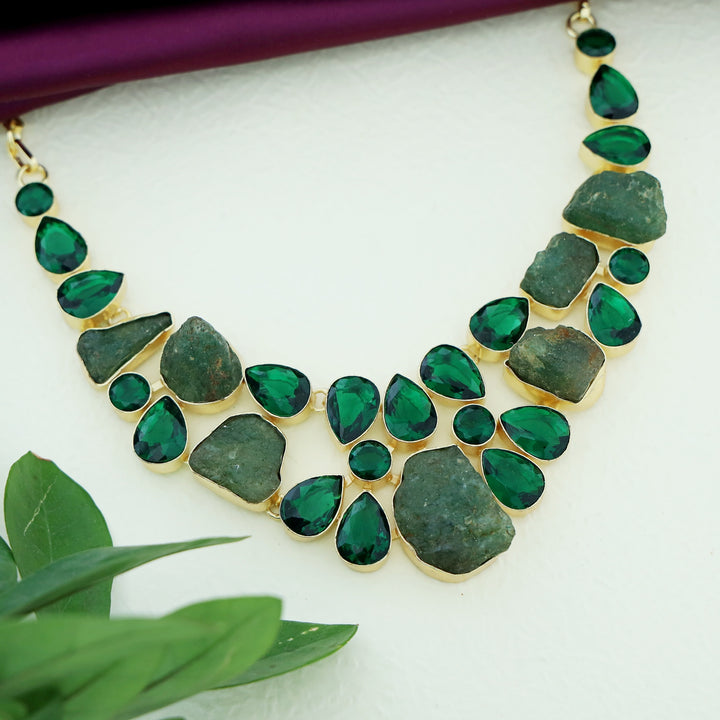Laretta Neckpiece