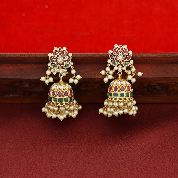 Vishakha Lotus Cluster Pearl Short Neckpiece With Earring