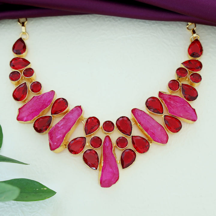 Ferlina Neckpiece