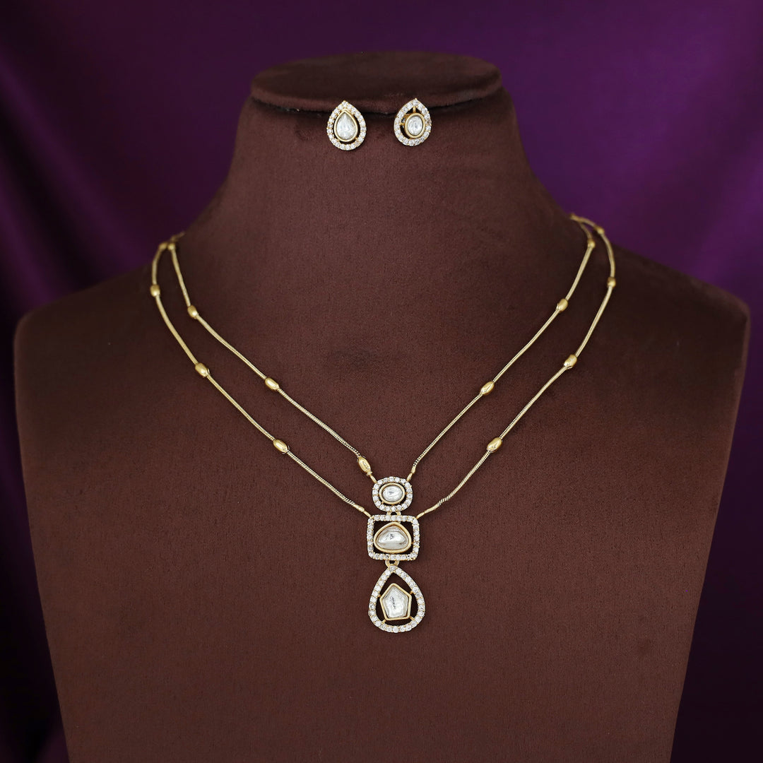 Reeyansha 2 Layer Neckpiece with Stud