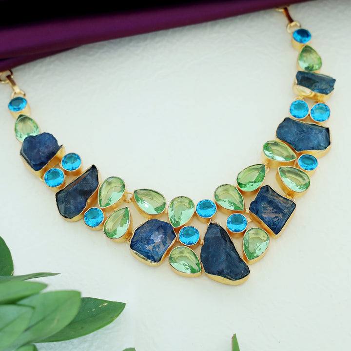 Delaney Neckpiece