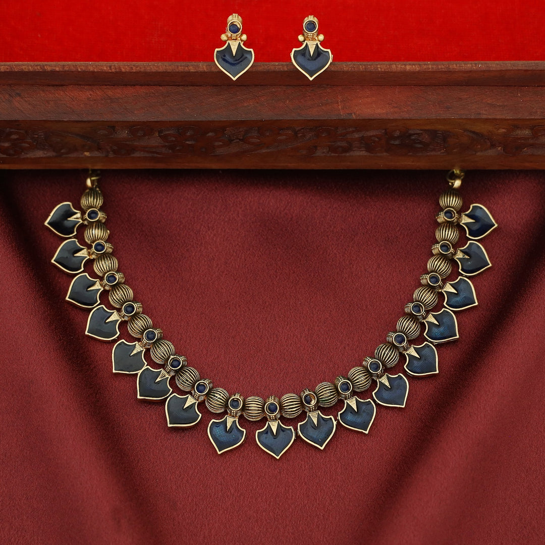 Anasuya Enamel Palakka Short Neckpiece With Earring