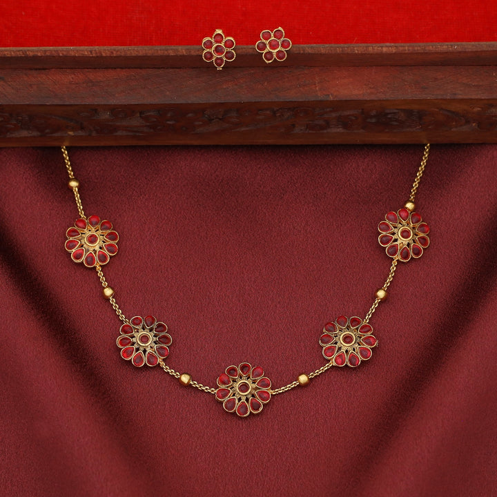Aathmika 5 Flower Golden Ball Short Neckpiece With Earring