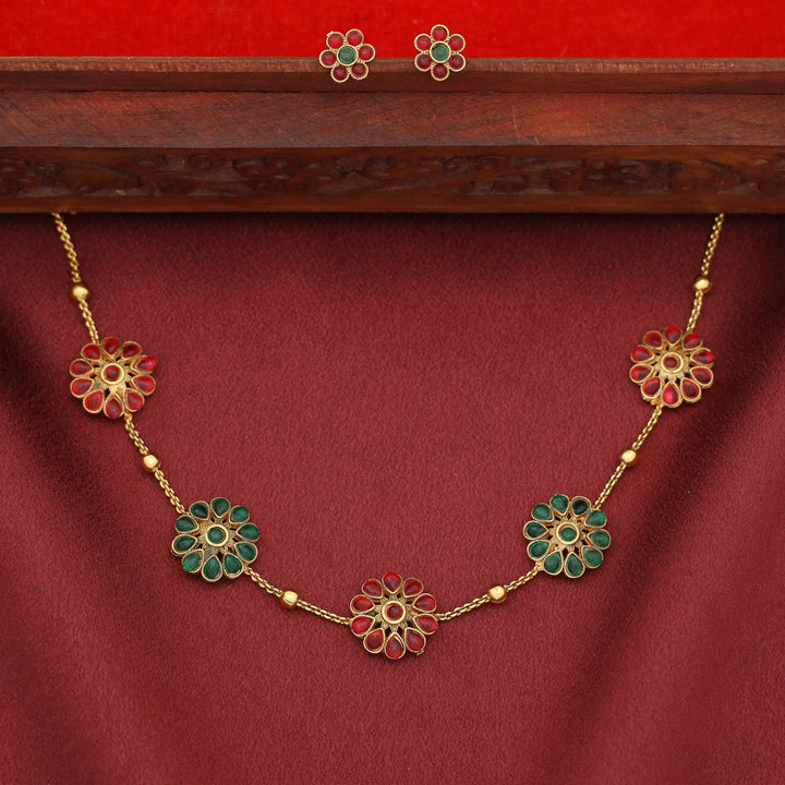 Aathmika 5 Flower Golden Ball Short Neckpiece With Earring