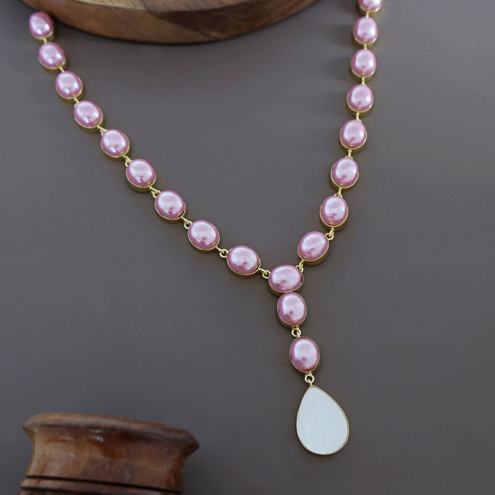 Vincy Oval Pearl MOP Neckpiece