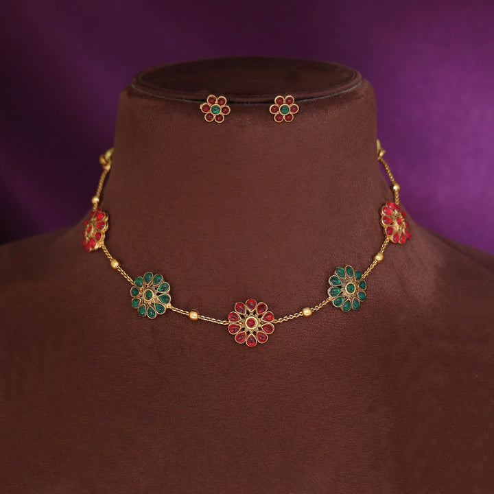 Aathmika 5 Flower Golden Ball Short Neckpiece With Earring