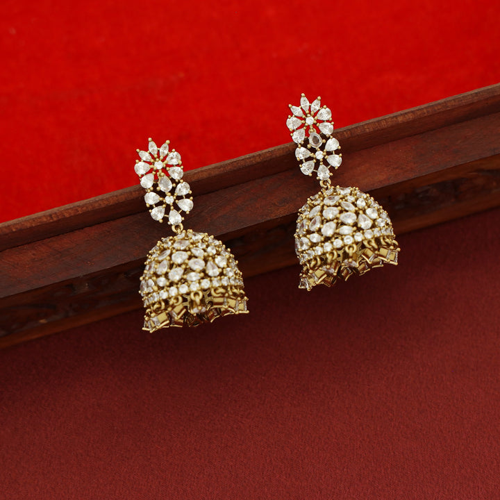 Seerath AD Stone Jhumka