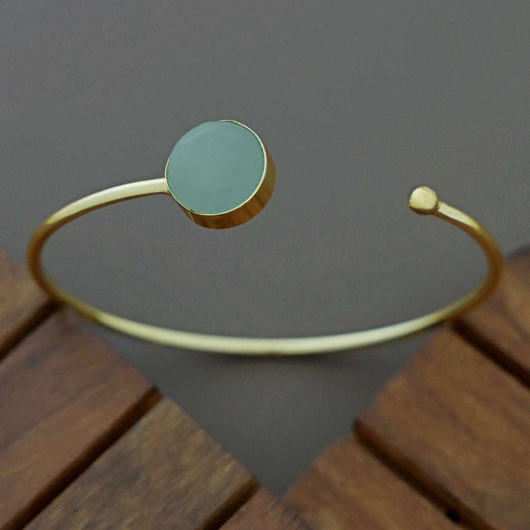 Darina Front Open Bangle