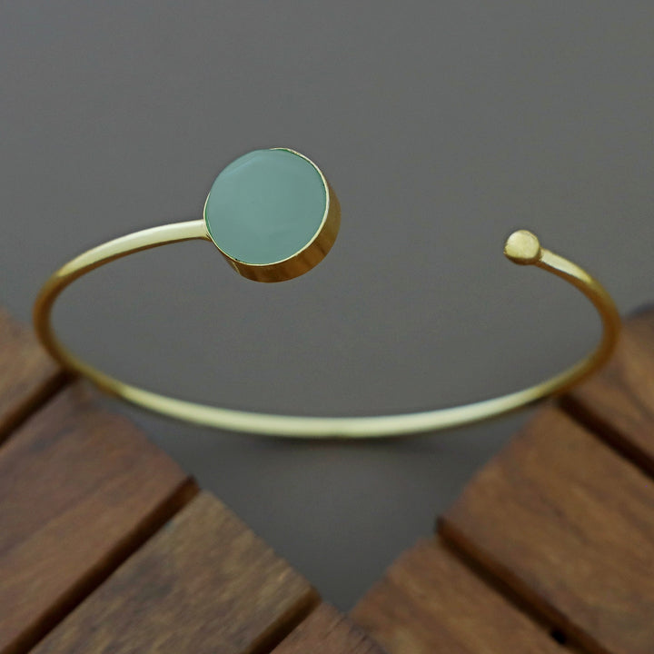 Darina Front Open Bangle