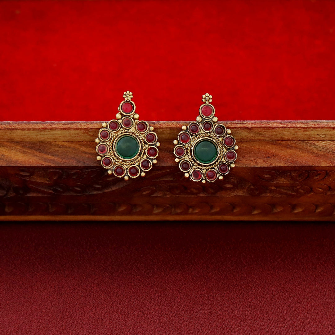 Sreelekha Floral Kashi Short Neckpiece With Earring