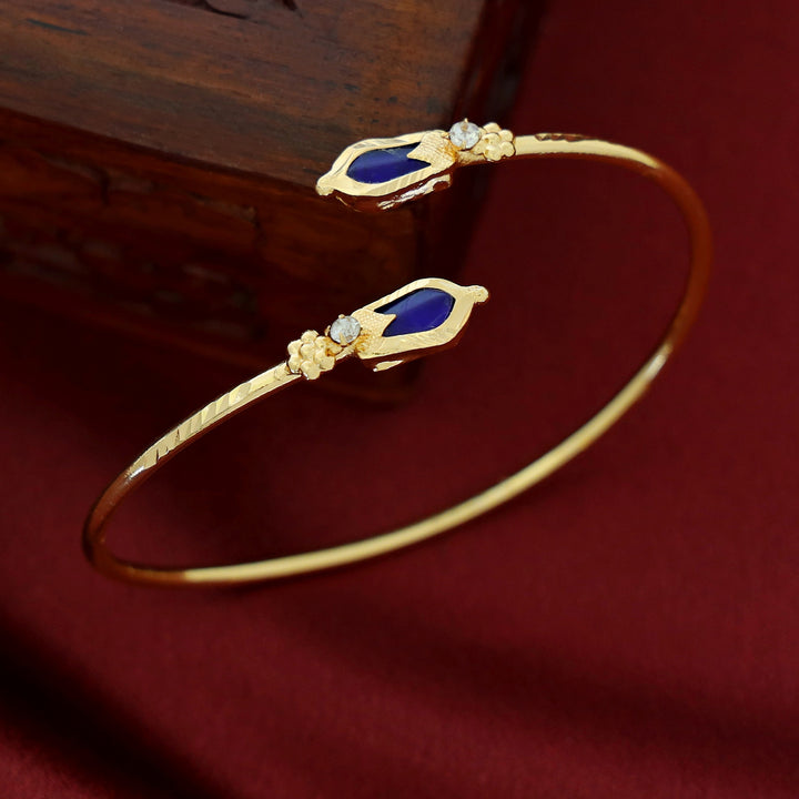 Suvarna Flower Bangle