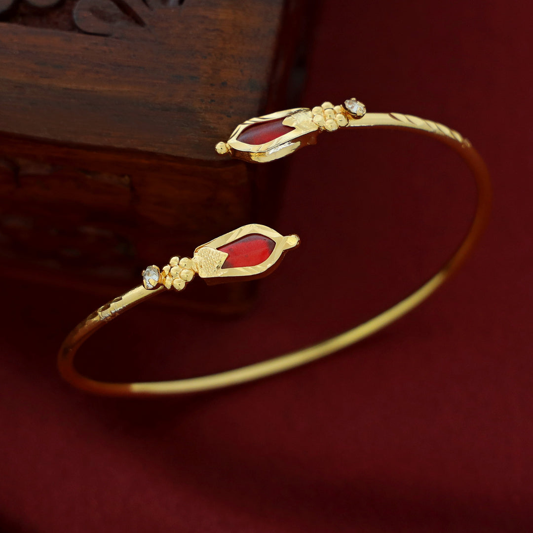 Suvarna Flower Bangle