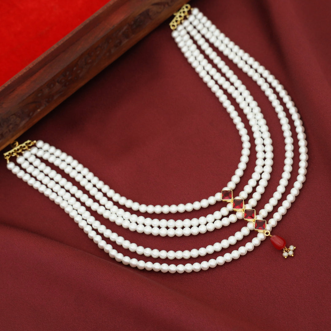 Abhisvara 5 Layer Glossy Diamond Pearl Neckpiece