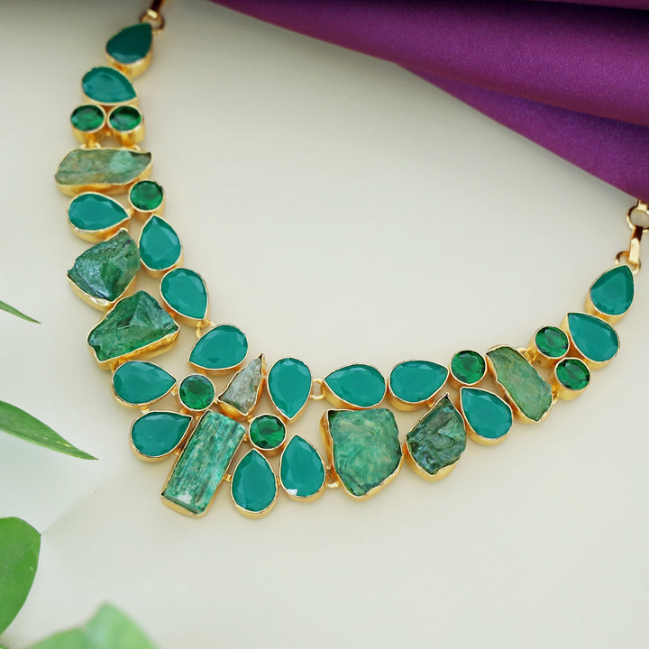 Mirabel Neckpiece