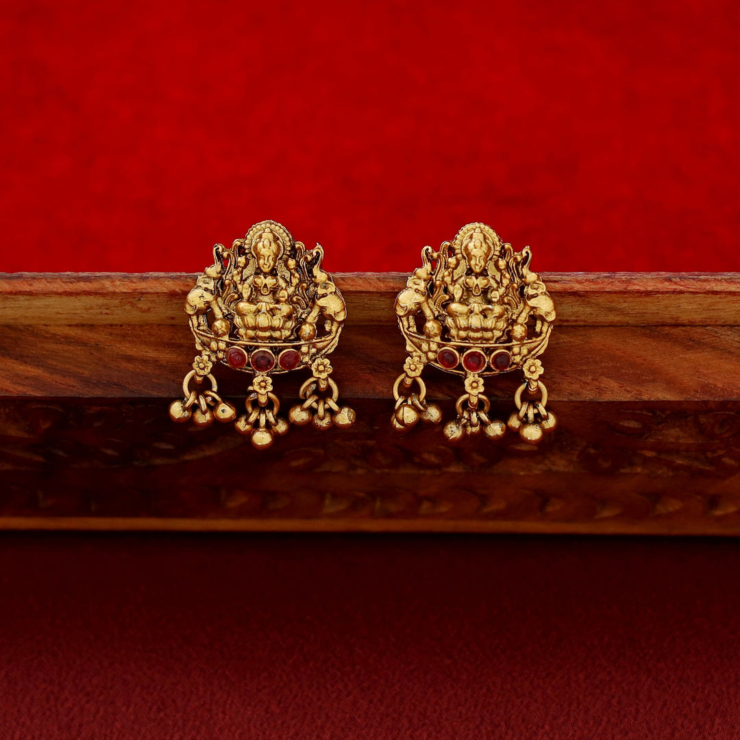 2 Layer Pearl Temple Prathishta Pendant Neckpiece With Earring