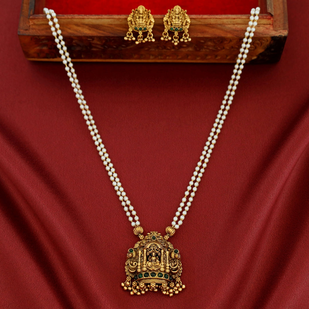 2 Layer Pearl Temple Prathishta Pendant Neckpiece With Earring