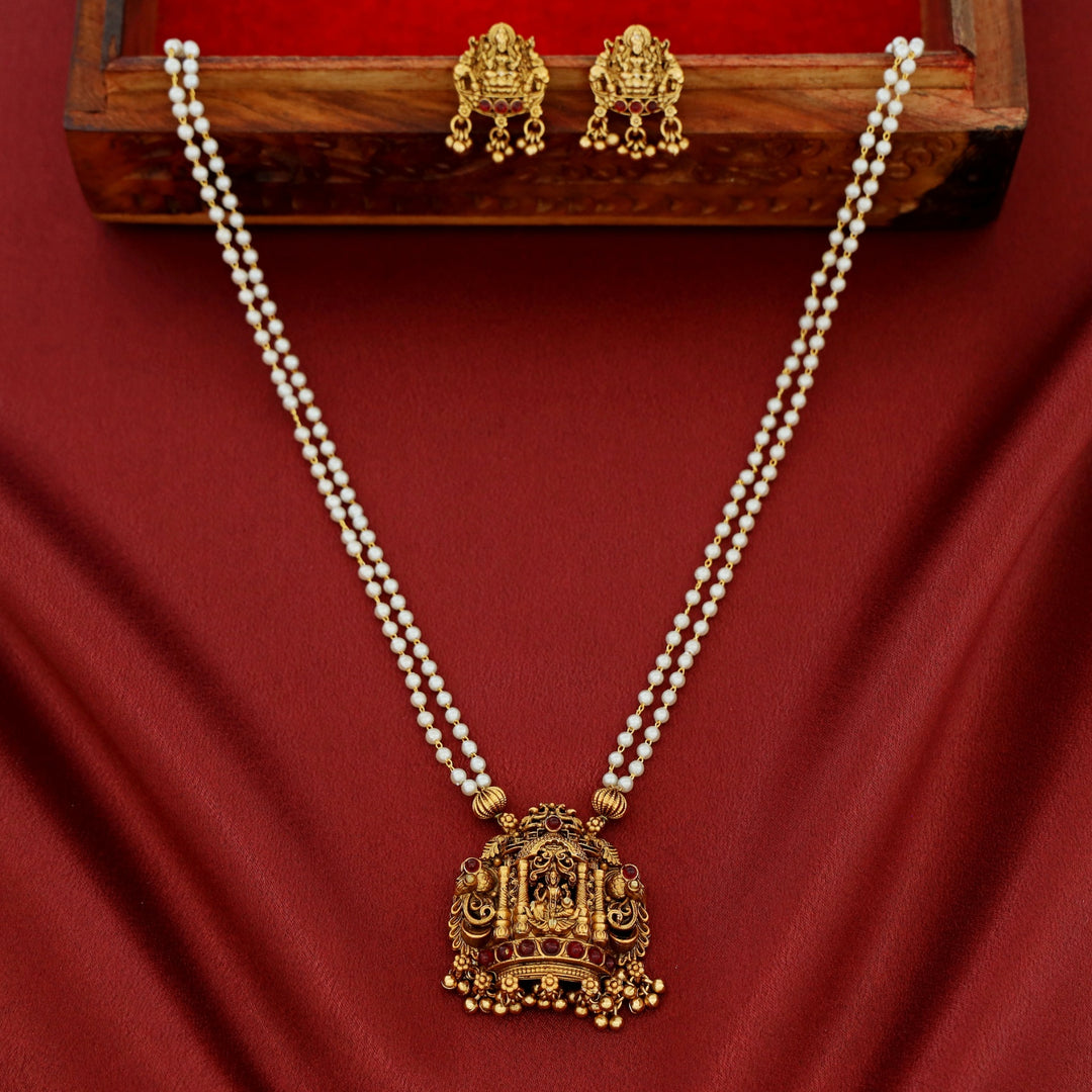 2 Layer Pearl Temple Prathishta Pendant Neckpiece With Earring