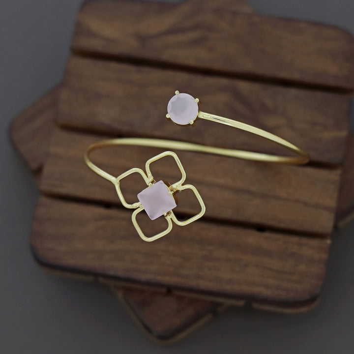 Dione Glossy Square Round Claw Bangle
