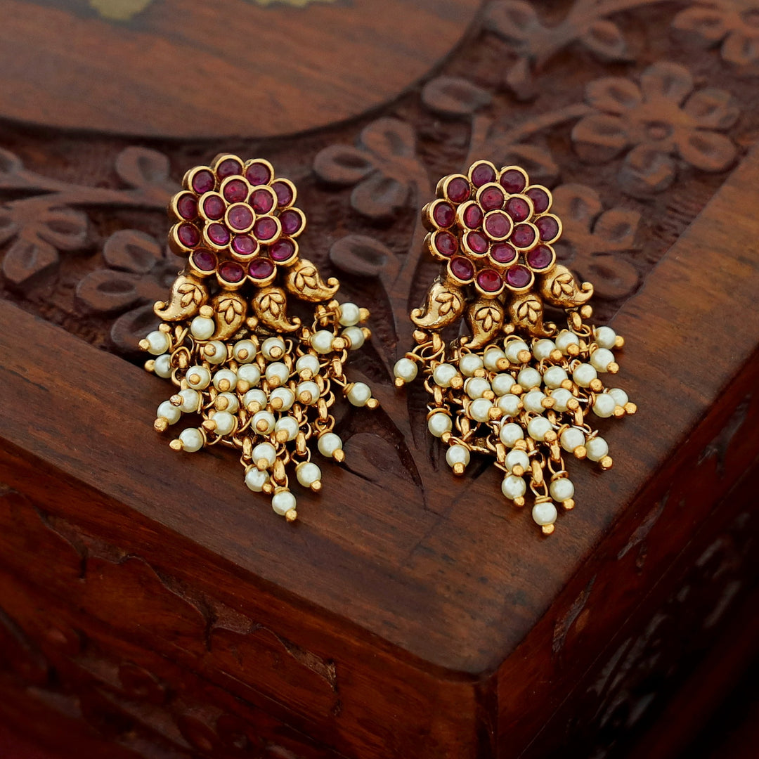 Laksha Flower Cluster Earring