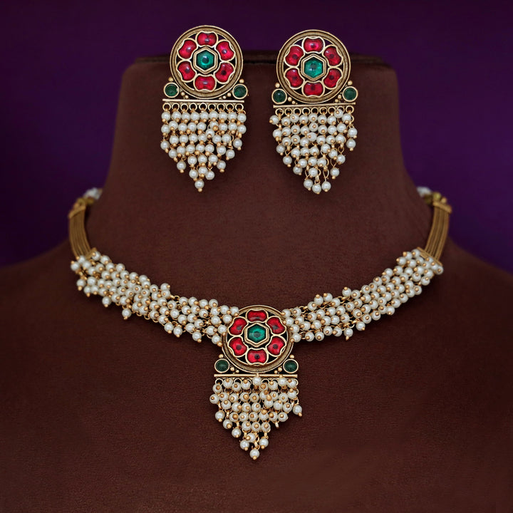 Sumitra Cluster Pearl Flower Short Neckpiece With Earring