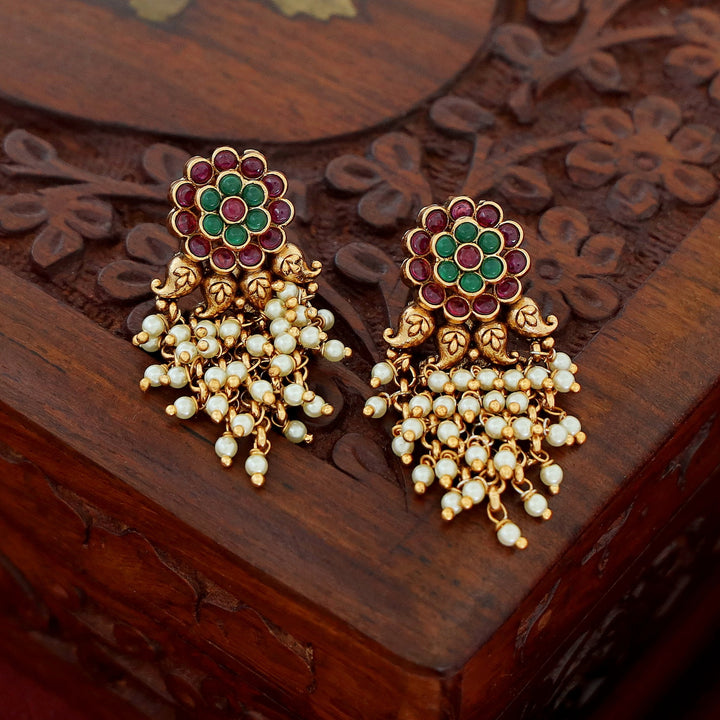 Laksha Flower Cluster Earring