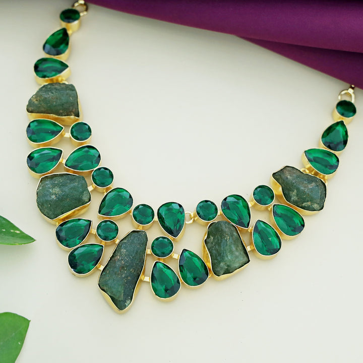 Zinal Neckpiece