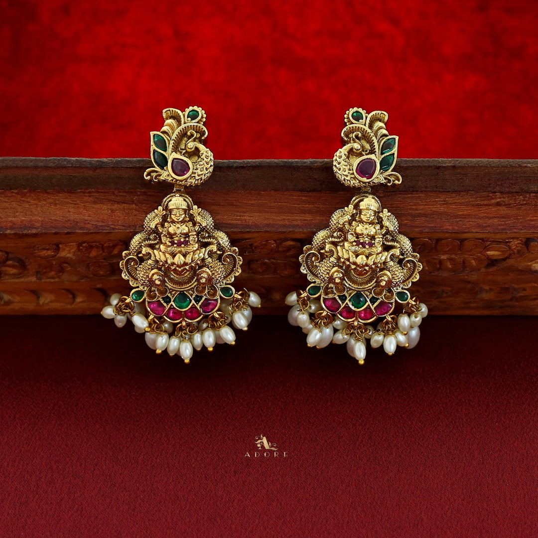 Premium Darani Pearl Short Neckpiece With Earring