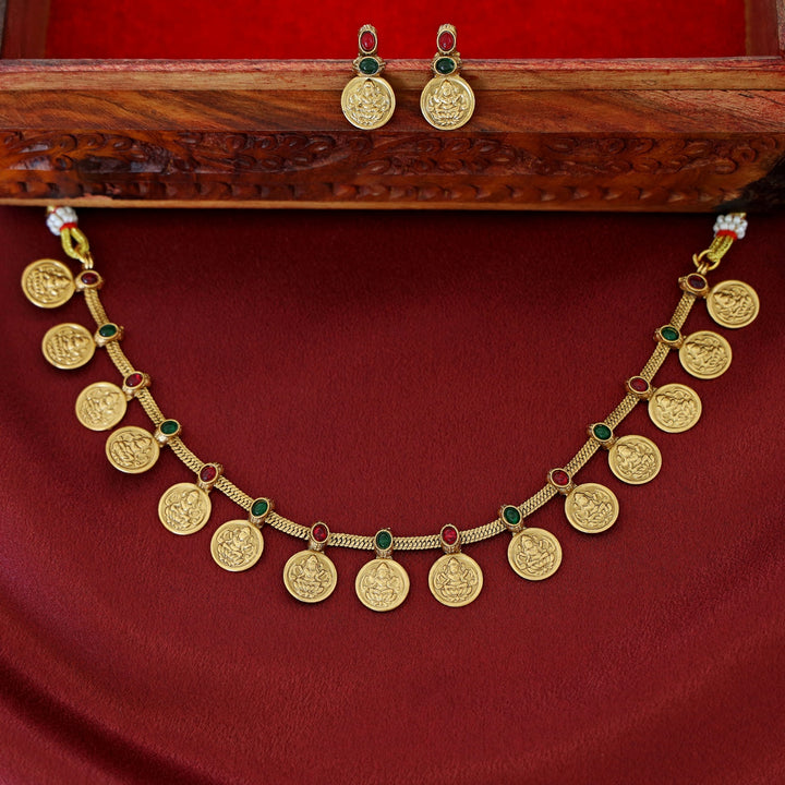 Samvitha Devi Kashi Neckpiece with Earring