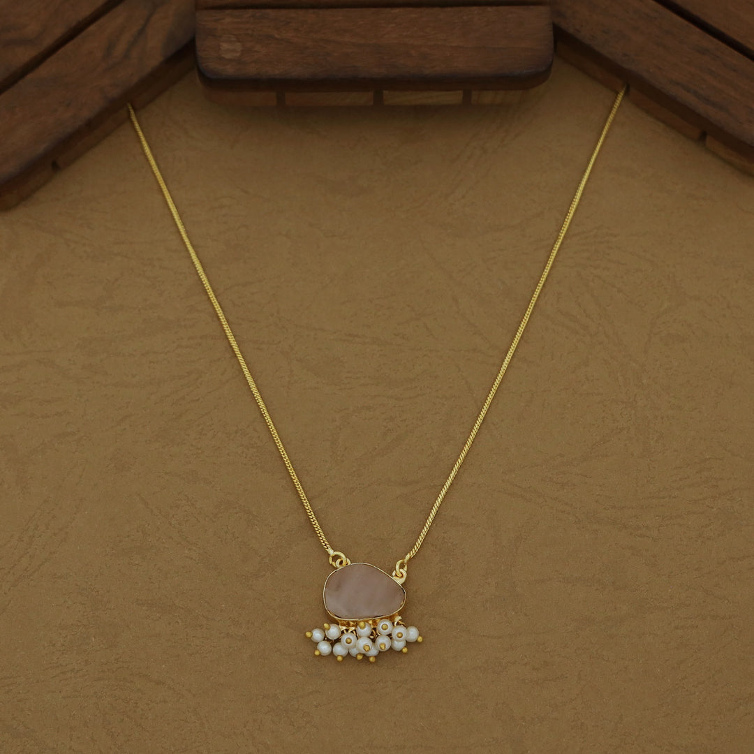 Aura Cluster Pearl Raw Stone Neckpiece