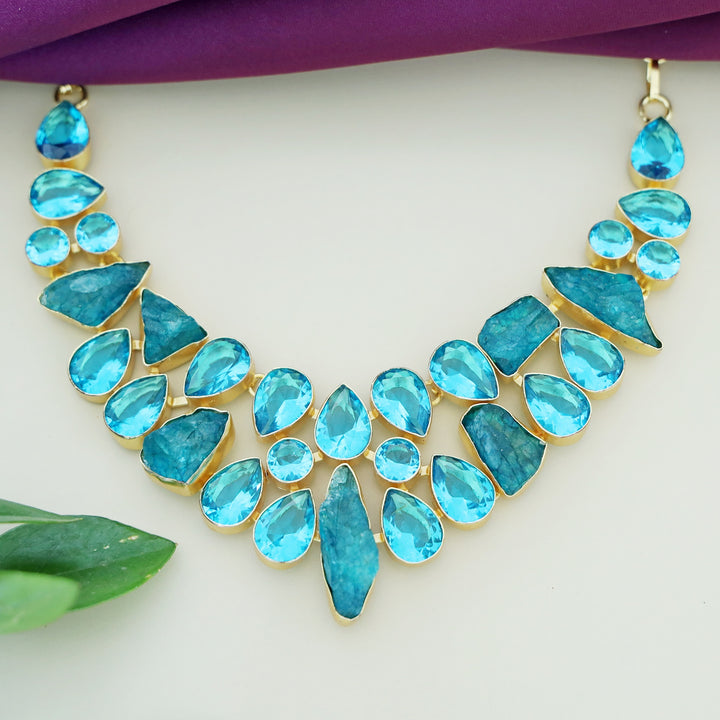 Henley Neckpiece