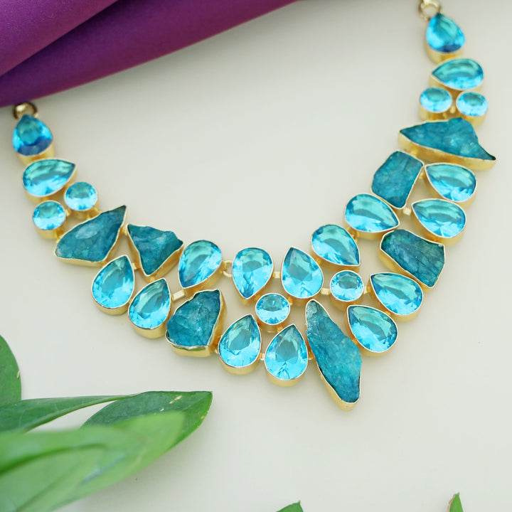 Henley Neckpiece