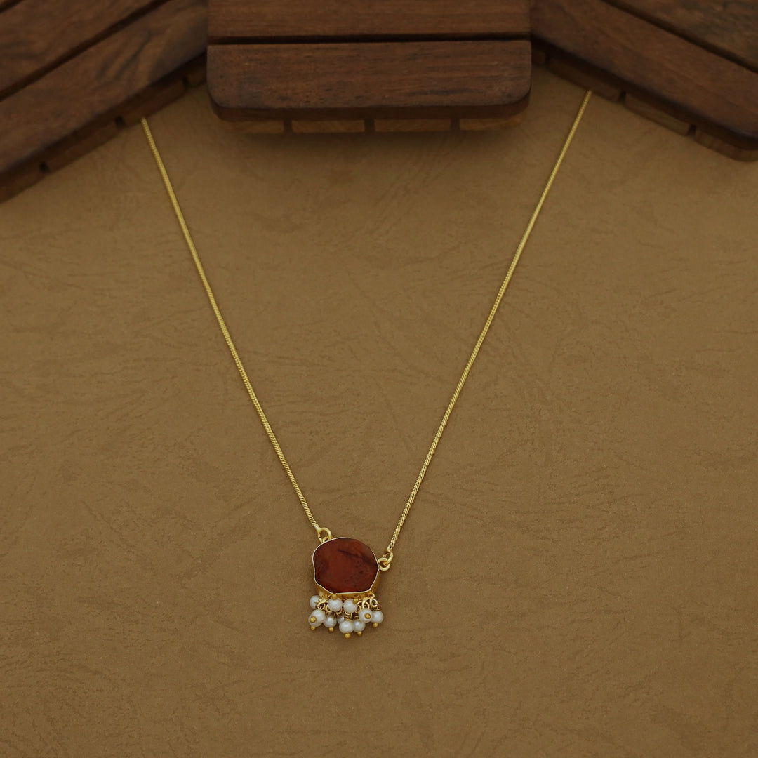 Aura Cluster Pearl Raw Stone Neckpiece