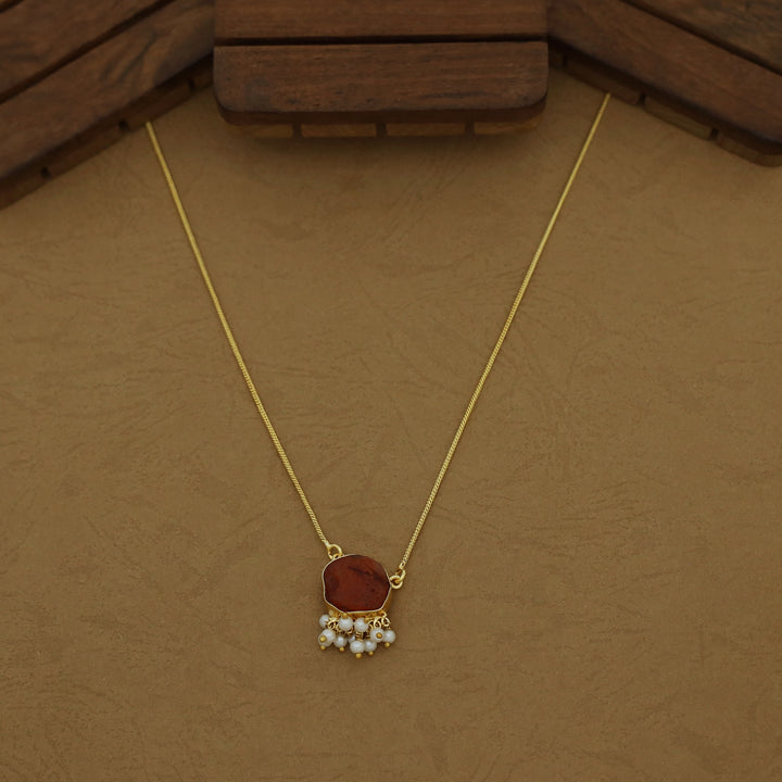 Aura Cluster Pearl Raw Stone Neckpiece