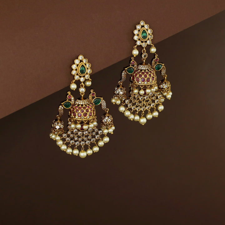 Dhivana Dual Mayura Pearl Earring