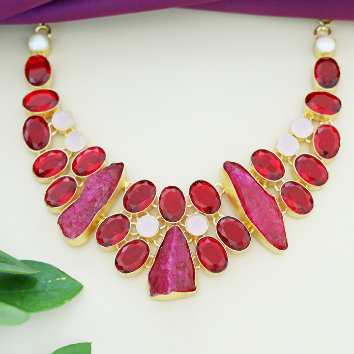 Abilene Neckpiece
