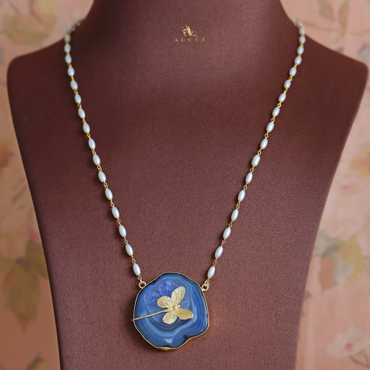 Rice Pearl Long Agate Golden Papillon Neckpiece