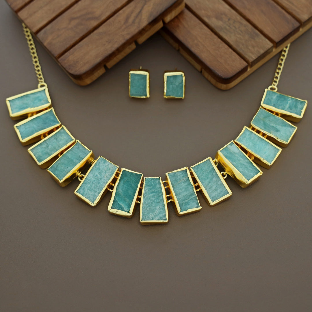 Rushika Rectangle Raw Stone Short Neckpiece With Stud